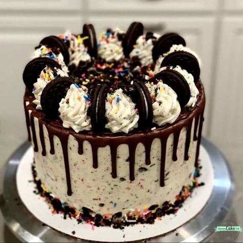 Chocolate Oreo Cake, Confetti Cake, Birthday Cake Chocolate, Easy Cake Decorating, Oreo Cake, Drip Cakes, Cake Decorating Tips, Happy Birthday Cakes, Pretty Cakes