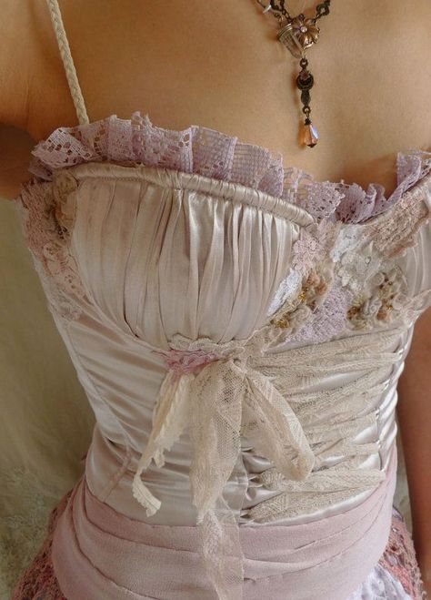 Corset Babydoll Dress, Fairycore Fashion, The Cardigans, Cottagecore Dress, Mode Inspo, Descendants, Looks Vintage, Corsets, Aesthetic Outfits