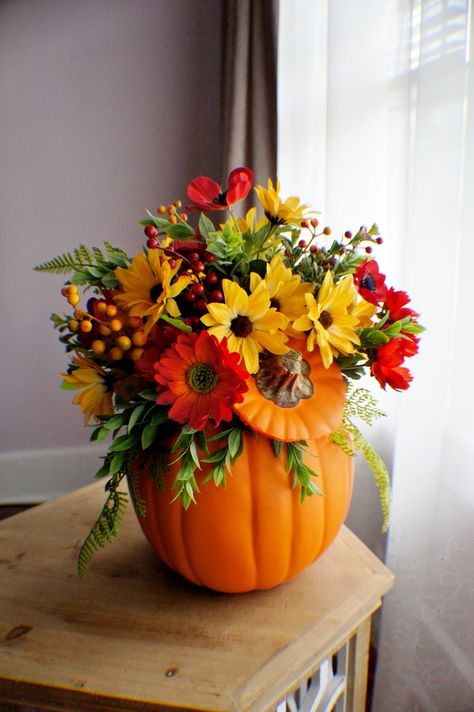 Silk Flower Arrangement, Pumpkin Arrangement, Fall Floral, Thanksgiving Centerpiece Fall Centerpiece, Farmhouse Decor - Etsy Thanksgiving Fresh Flower Arrangements, Thanksgiving Floral Centerpieces, Fall Daisies, Fall Urn, Silk Floral Centerpiece, Pumpkin Flowers, Pumpkin Floral Arrangements, Thanksgiving Flowers, Fall Centerpieces