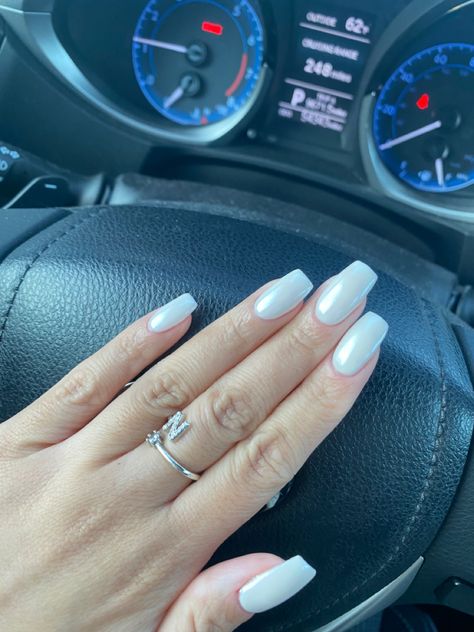 Builder gel nails - bright white and chrome powder White Chrome Square Nails, White Chrome Nails Acrylic, Square White Chrome Nails, White Chrome Nails Square, White Nails With Chrome Powder, Chrome White Square Nails, White Base Chrome Nails, Bright White Nails, Chrome Pearl White Nails