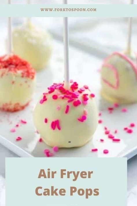 Angel Food Cake Pops, Cake Pops From Sugar Cookies, Cake Pops Animals, Cake Pops From Leftover Cake, Pops Display Ideas, Cake Pops Baby Shower Boy, Aesthetic Cake Pops, Cake Pops Aesthetic, Air Fryer Baking Recipes