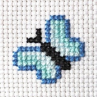 Tiny Butterfly Cross Stitch, Mini Butterfly Cross Stitch Pattern, Butterfly Cross Stitch Pattern Simple, Cross Stitch Tiny Pattern, Cross Stitch Patterns Butterfly, Small Counted Cross Stitch Patterns Free, Small Butterfly Cross Stitch Pattern, Micro Cross Stitch Pattern, Cute Cross Stitch Ideas