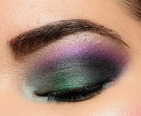 Makeup Texture, Jewel Tone Color Palette, Media Makeup, Skin Polish, Dramatic Eye Makeup, Color Explosion, Jewel Tone Wedding, Jewel Tone Colors, Creative Eye Makeup