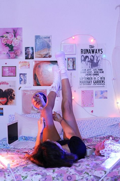 Mayan Toledano, Playboy Poster, Chambre Inspo, Tumblr Bedroom, Purple Bedroom, Tumblr Rooms, Female Artist, Room Goals, Room Deco