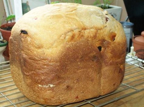 Bread: Spicy Fruit Loaf (ABM) 1 Slice per Serving Cherry Loaf, Rolls Dinner, Spicy Fruit, Fruit Loaf, Sandwich Rolls, Baking Scones, Cherry Bread, Bread Machine Recipe, Tea Bread