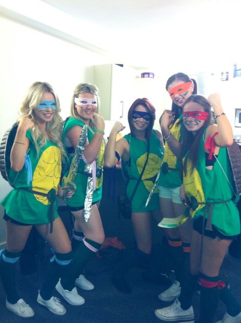 Group Fancy Dress Ideas, 90s Fancy Dress Ideas, Teenage Mutant Ninja Turtles Halloween Costume, Ninja Turtle Outfit, Group Fancy Dress, 90s Fancy Dress, Teenage Mutant Ninja Turtles Costume, Funny Fancy Dress, Diy Group Halloween Costumes