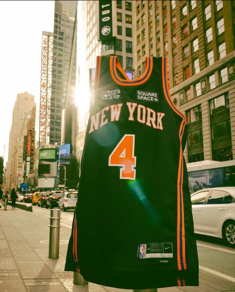 New York Knicks Aesthetic, Knicks Aesthetic, Kings Aesthetic, Ny Knicks, Nba T Shirts, Nba Jerseys, Photo Shop, Shirt Design Inspiration, All Things New