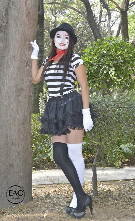 Mime Outfit Aesthetic, Mime Costume Women, Mime Costume, Mime Makeup, Circus Costume, Outfits Aesthetic, Costumes For Women, Costume Ideas, Circus