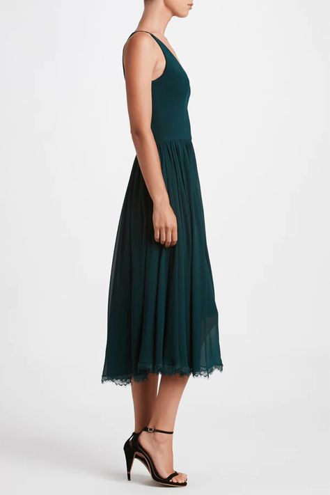 Fit & Flare Dresses – translation missing: en.general.meta.page – Dress the Population Electric Blue Dresses, Fitted Party Dress, Boho Fits, Chiffon Party Dress, Flowy Floral Dress, Luminous Skin, Bodice Dress, Black Party Dresses, Lace Overlay Dress