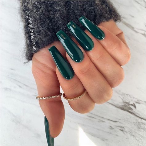 Kiara Sky, Nagellack Trends, Pointy Nails, Sky Nails, Glamour Nails, Fall Nail Colors, Pink Acrylic Nails, Xmas Nails, Fall Nail