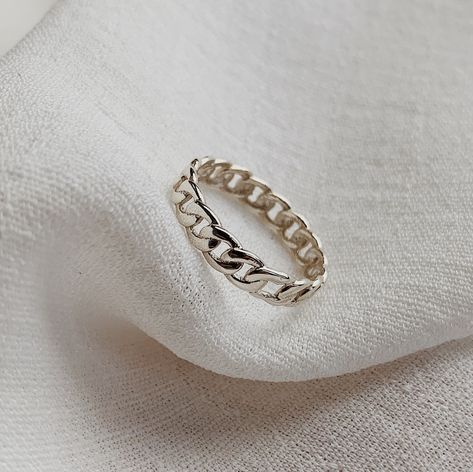 The Chain Ring is a never ending curb chain that goes around your finger. Unbroken chains symbolise an eternal connection with an ideal or a loved one. 🙏 Wolf & Zephyr Tip ⫸ stack with the Twisted Ring Stack. Chain Link Ring, Meaningful Love Quotes, Twisted Ring, Link Ring, Ring Stack, Silver Design, Chain Ring, Curb Chain, Stacking Rings