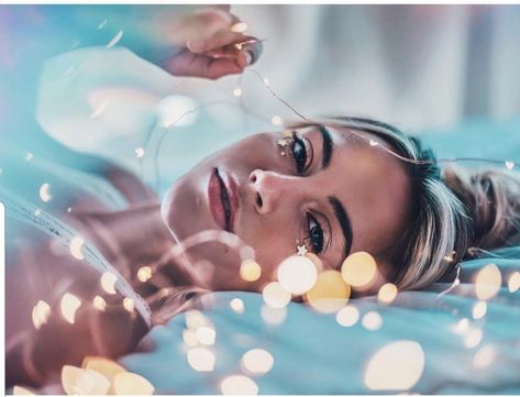 Fairy Light Portrait Photography, Photography With Fairy Lights, Fairy Light Portrait, Poses With Fairy Lights, Fairy Light Photography Ideas, Fairy Lights Photography, Fairy Light Photography, Fairy Lights Photos, Brandon Woelfel