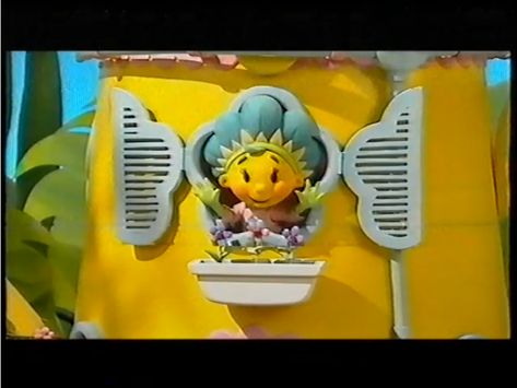 Flower Fifi And The Flowertots, Childhood Tv Shows, Corded Phone, Landline Phone, Tv Shows, Tv, Electronic Products, Flowers