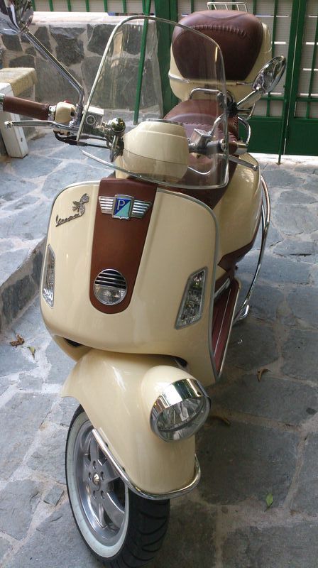 Vespa Gtv, 50cc Moped, Scooters Vespa, Vespa Ape, Scooter 50cc, Vespa Px, Vespa Gts, Moped Scooter, Lambretta Scooter