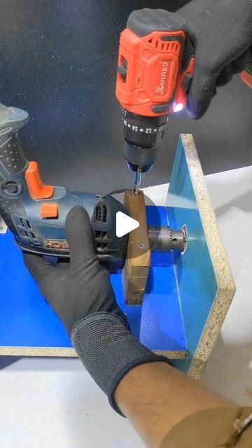 Garage Hacks, Hand Crafts, Ideas Casa, Carpentry, Router, Woodworking, Tools, Wood, On Instagram