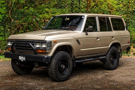 This 1990 Toyota Land Cruiser is for sale on Cars & Bids! 5-Speed Manual, 6.5L Chevrolet Turbodiesel V8, 4WD, Western-Owned! Auction ends June 10 2022. Land Cruiser 80 Series, 1990 Toyota Land Cruiser, 80s Series Land Cruiser, Toyota Land Cruiser 80 Series, Toyota 70 Series Land Cruiser, Land Cruiser 80, Spec Ops, Car Inspiration, Car Culture