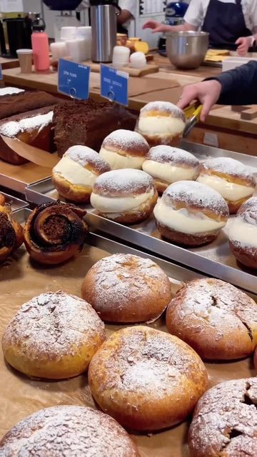 Fortitude Bakehouse, Sourdough Cakes, Savoury Pastries, Morning Buns, London Video, Cinnamon Scrolls, Bakery London, Morning Bun, London Visit