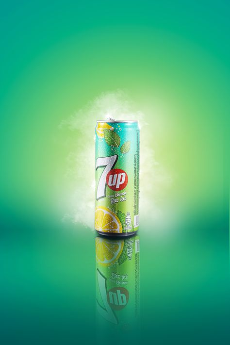 7up can Drink Marketing, 7up Can, Soda Photography, Digital Advertising Design, Photoshop Tutorial Typography, Wallpaper Photo Gallery, Creative Advertising Design, Motion Design Video, Social Media Design Inspiration