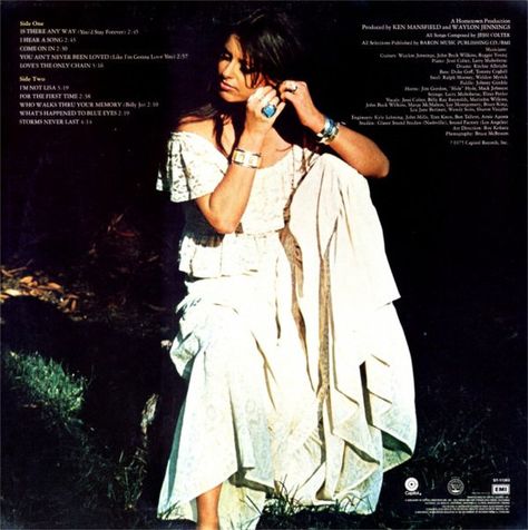 Jessi Colter, 70’s Aesthetic, Im Gonna Love You, Gonna Love You, Waylon Jennings, Guitar Photography, Country Girl Style, Country Rock, Capitol Records