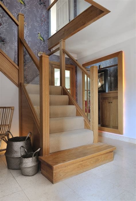 Best 5 Stairs Storage Landing #stairs #stairsdesign #design #ideas Wood And Glass Stairs, Half Turn Staircase Ideas, Half Landing Staircase, Oak And Glass Staircase, Gallery Staircase, Infill House, Gallery Landing, Wooden Staircase Design, Staircase Design Ideas