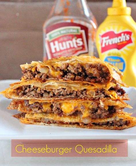 Cheeseburger Quesadillas, Cheeseburger Quesadilla, Low Carb Veggie, Prep Meals, Mexican Foods, Quesadilla Recipes, No Sugar Foods, Food Blogs, Quick Dinner Recipes