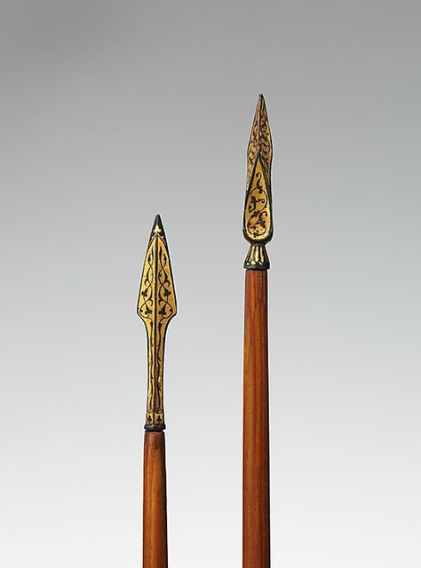 Two Arrows for Hunting and War; 16th–17th century; Indian or Persian; Medium: Wood, steel, gold - simply stunning Recurved Bow, Turkish Bow, Composite Bow, Arrow Quiver, Running Bag, Archery Equipment, Star Wars Outfits, Bow Arrows, Harbin