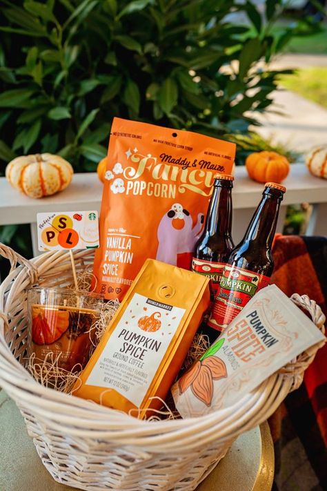 43 Gift Basket Ideas | Homemade Gift Baskets for Any Occasion | HGTV Spice Gift Basket, Diy Gift Basket Ideas, Fall Hostess Gifts, Tricky Tray, Pumpkin Spice Gift, Thanksgiving Baskets, Diy Gift Basket, Homemade Gift Baskets, Unique Gift Baskets