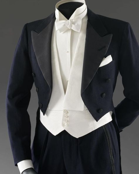 Gentlemen Only | ZsaZsa Bellagio - Like No Other Morning Suits, Mens Formal Wear, Fred Astaire, Black Tuxedo, Tuxedo For Men, Wedding Suits Men, Fashion Attire, Moda Vintage, Well Dressed Men