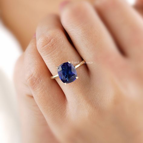 Sapphire Engagement Ring Simple, Sapphire Ring Simple, Cushion Cut Sapphire Ring, Antique Art Deco Jewelry, Engagement Ring Simple, Antique Gold Rings, Blue Sapphire Engagement Ring, Diamond Sapphire Engagement Ring, Sapphire Diamond Engagement