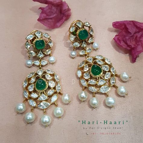 Green Stone Earrings Gold, Desi Jewellery, Chand Bali, Royal Jewellery, Ear Tops, Wedding Ornaments, Diamond Pendant Jewelry, Indian Bridal Jewellery, Embroidery Leaf