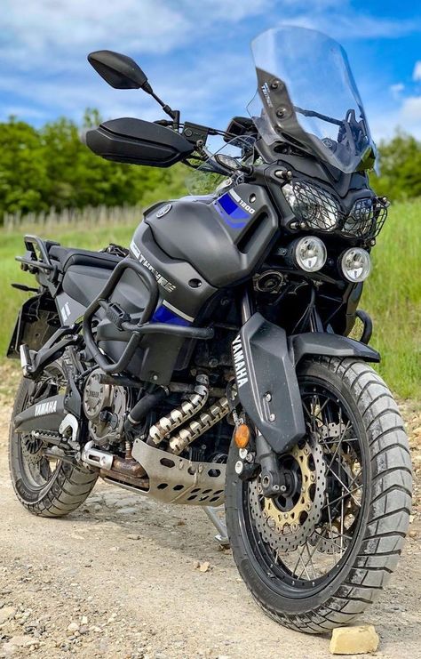 Bmw Adventure Bike, Two Door Jeep Wrangler, Adventure Bike Motorcycles, Motorcycle Adventure, Electric Bike Kits, Honda Africa Twin, Touring Motorcycles, Adventure Car, Adventure Motorcycle