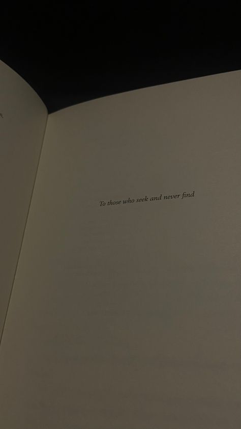 Victoria Aveyard Vivian Book Dedication, Victoria Book Dedication, My Book Dedication, Book Dedications, Book Dedication, Victoria Aveyard, Bookish Things, Book Worm, Pretty Quotes