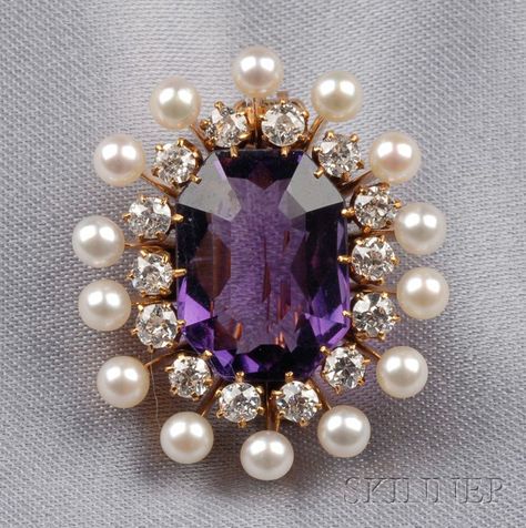 Antique Amethyst, Diamond, and Seed Pearl Pendant/Brooch Bijoux Art Deco, Bijoux Art Nouveau, Purple Jewelry, Gold Earrings Designs, Amethyst Jewelry, Seed Pearl, Gold Jewellery Design, Gold Jewelry Fashion, Vintage Jewellery