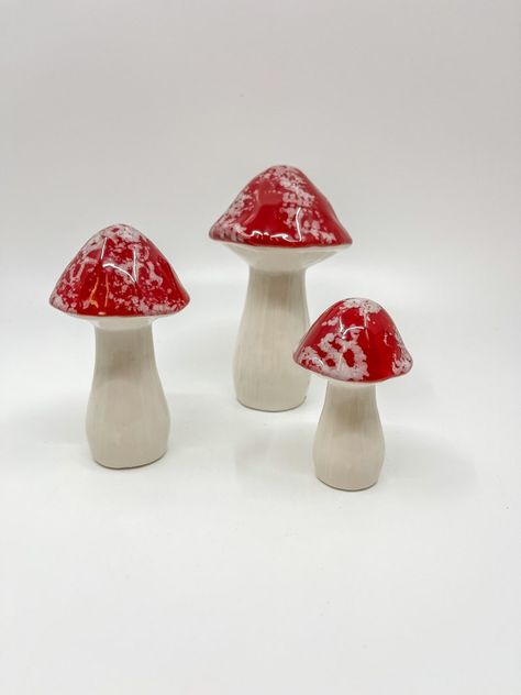 Coloring Mushrooms, Mushrooms Fairy, Ceramic Mushrooms, Red Mushrooms, Garden Magic, Custom Planters, Red Ceramic, Journal Spread, Living Art