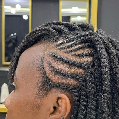 Wet Twists Natural Hair Styles, Twist Outs On Natural Hair Short, 4c Braids, 2 Strand Twist Styles, Natural Hair Flat Twist, Two Strand Twist Hairstyles, Cornrow Styles, Natural Twist, Hair Twists