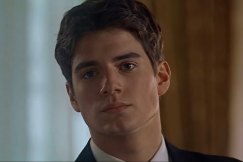 Henry Cavill Young Aesthetic, Henry Cavill 90s, Julian Haites, Young Henry Cavill, Young Henrys, Magnolia Parks, Ideal Man, The Secret History, Henry Cavill