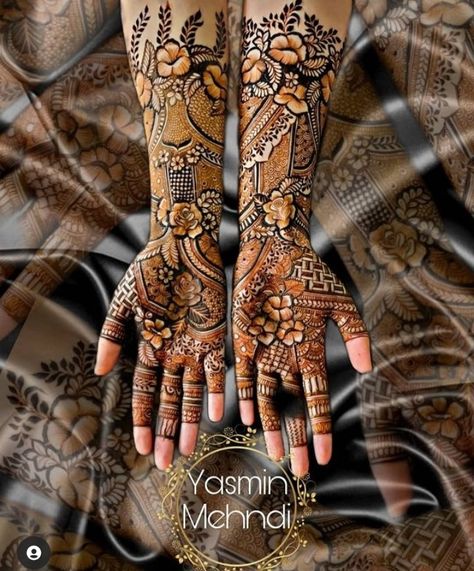 Yasmin Mehndi, Mehndi Designs 3d, Bride Mehendi, Latest Arabic Mehndi Designs, Short Mehndi Design, Mehandi Art, Khafif Mehndi Design, Mehndi Designs 2018, Legs Mehndi Design