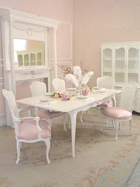 Tea Cottage, Shabby Chic Dining Room, Muebles Shabby Chic, Chic Dining Room, Shabby Chic Dining, Set Meja Makan, Estilo Shabby Chic, Shabby Chic Living, Vintage Dining Room