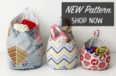 SwanFamilyPatterns Yarn Bag Pattern, Hanging Storage Baskets, Basket Sewing Pattern, Storage Pods, Quilt Sewing Patterns, Toy Storage Bags, Modern Bag, Hanging Fabric, Knitting Project Bag