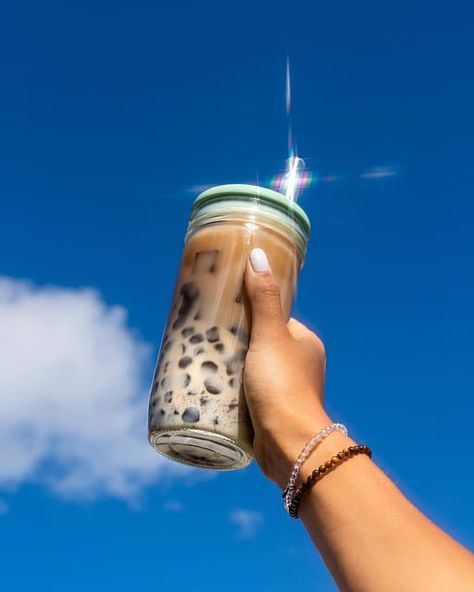 Important reminder that Boba can’t solve all problems, but it can solve MOST of them 🧋 Make Bubble Tea, Popular Summer Drinks, How To Make Boba, Teas For Headaches, Tea Drops, How To Make Bubbles, Caffeine In Tea, Bubble Tea Recipe, Tea Making