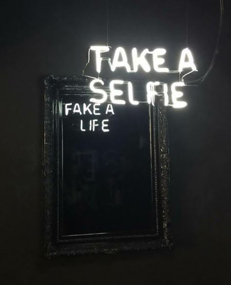 Fake Life, Take A Selfie, Socrates, Light Sculpture, Neon Art, Fun Quotes Funny, Neon Lighting, Neon Sign, Wise Words