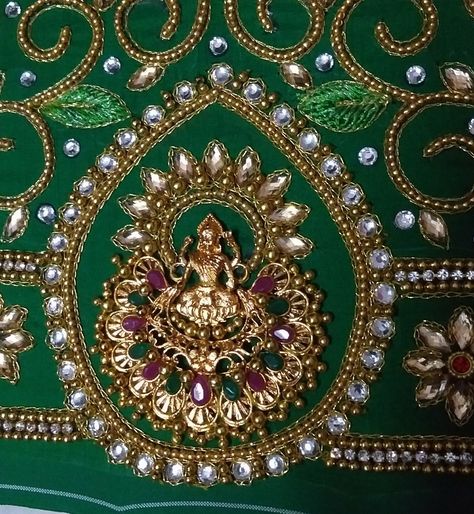 Lakshmi Pendant Aari Work Blouse, Pendant Aari Work Blouse, Green Aari Work Blouse, Aari Motif, Lakshmi Pendant, Magam Work Designs, Maggam Designs, Magam Work, Silk Kurti Designs