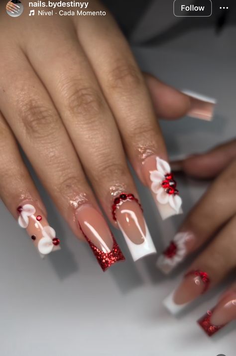 Nail Charm Designs, Demure Nails, Trap Nails, Manicures Ideas, Quince Nails, Quinceanera Nails, Red Acrylic Nails, Long Acrylic Nail Designs, Colored Acrylic Nails