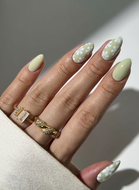 Nail Vibes, Nailinspo Nailart, Green Acrylic Nails, Boho Nails, Summer Gel Nails, Manikur Kuku, Stunning Nail Designs, Green Nail Designs, Dip Nails