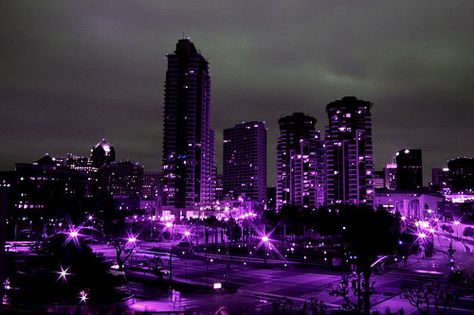 Purple City Purple City, Purple Lights, New Retro Wave, Royal Colors, Purple Reign, Purple Love, All Things Purple, Purple Rain, Purple Wallpaper