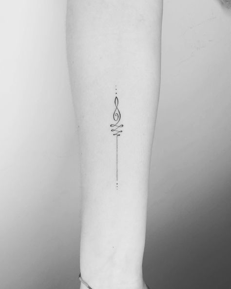 30+ Unalome Tattoo Ideas: Inspiring Designs and Their Meaning - 100 Tattoos Unalome Tattoo Fine Line, Strength Unalome Tattoo, Unalome Wrist Tattoos For Women, Tattoo For Moving On, Small Vertical Tattoos For Women, Fine Line Unalome Tattoo, Petta Reddast Tattoo, Line Symbol Tattoo, Fine Line Neck Tattoos Women