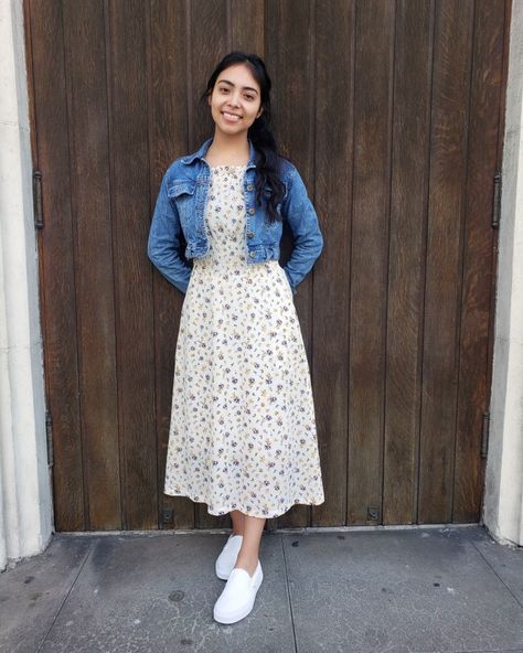 Frock Women Fashion Outfits, Jacket For Midi Dress, Frock With Denim Jacket, Midi Floral Skirt Outfit, Modest Hiking Outfit, Modest Outfits Trendy, Short Frock Design, Frock Design Ideas, How To Wear Denim Jacket