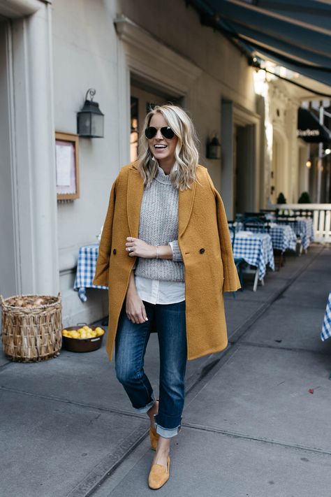 Coat Drive, Mustard Coat, J Crew Coat, Jcrew Fall, Jcrew Coat, Pijamas Women, Comfy Fall Outfits, Fall Fashion Coats, Look Jean