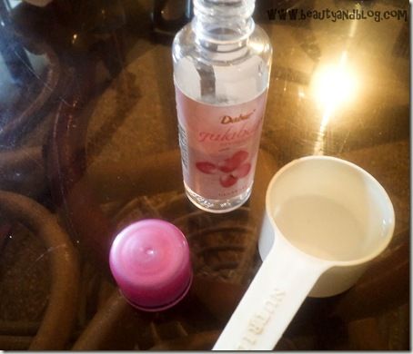 Dupe It Yourself: MAC Fix Plus/Makeup Setting Spray/Hydrating Spray ~ Beauty And The Blog Diy Makeup Setting Spray Recipes, Make It Last Setting Spray, Makeup Setting Spray Hacks, Make Up Spray, Affordable Setting Sprays, Mac Fix Plus, Makeup Fixing Spray, Mac Fix, Natural Beauty Diy