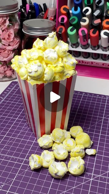 Popcorn Prop Diy, How To Make Giant Popcorn Boxes, Popcorn Parade Float Ideas, Prop Food Diy, Diy Popcorn Decorations, Fake Popcorn Diy, Diy Faux Food, Popcorn Centerpiece Ideas, Diy Fake Food Props